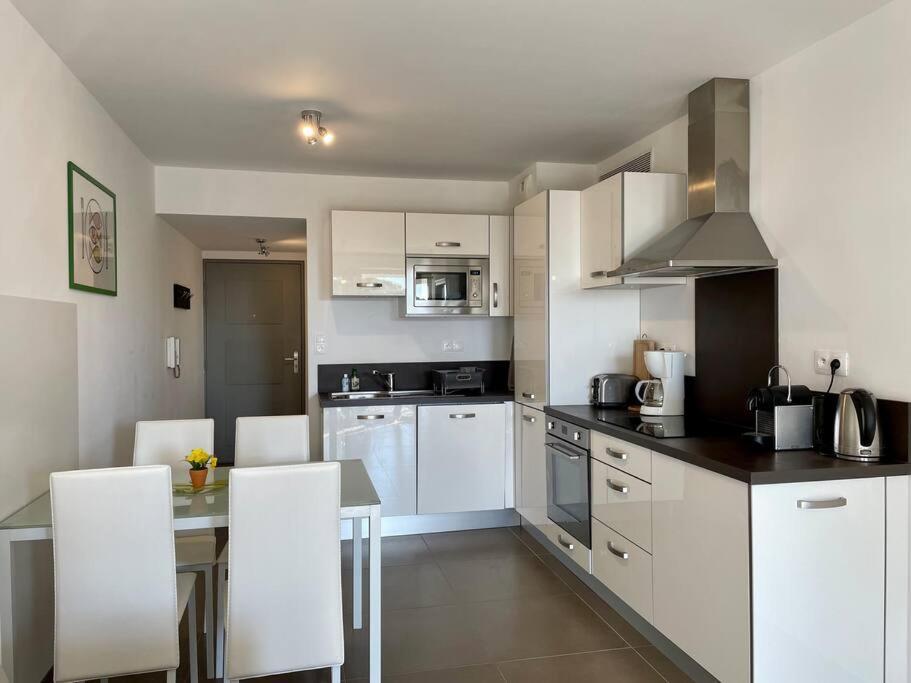 17 - Appartement Neuf, Parking Terrasse Et Jolie Vue Bandol Eksteriør billede