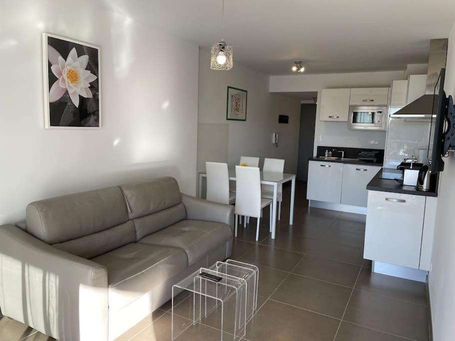 17 - Appartement Neuf, Parking Terrasse Et Jolie Vue Bandol Eksteriør billede