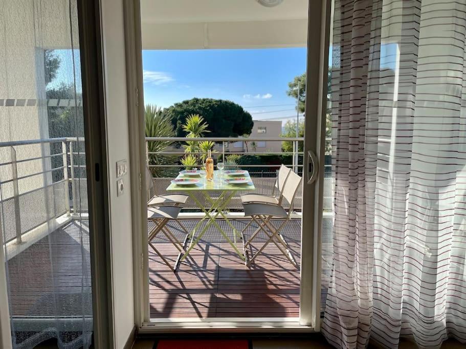 17 - Appartement Neuf, Parking Terrasse Et Jolie Vue Bandol Eksteriør billede